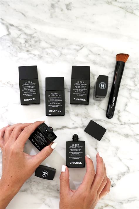 how to apply chanel velvet foundation|chanel velvet foundation discontinued.